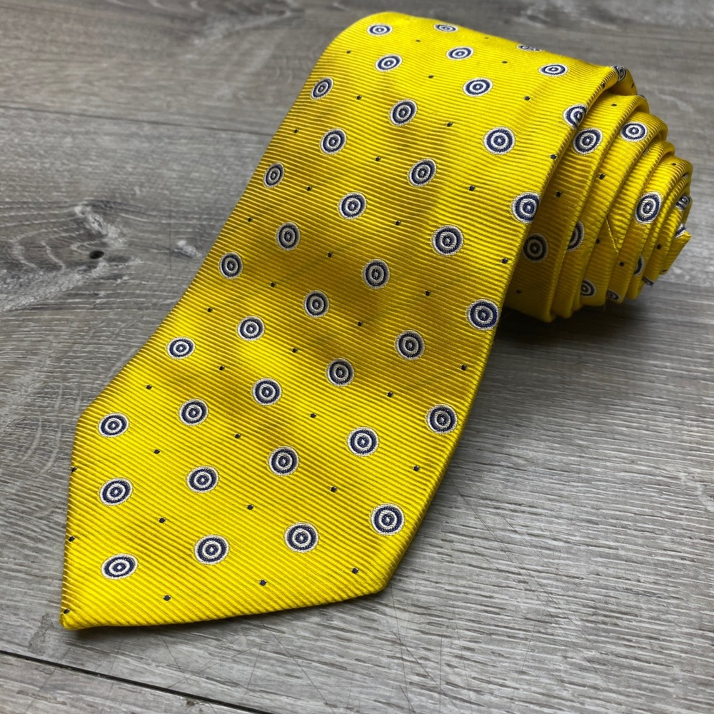 Burberry London Tie Mens OS Yellow Medallion Silk Woven In England Business